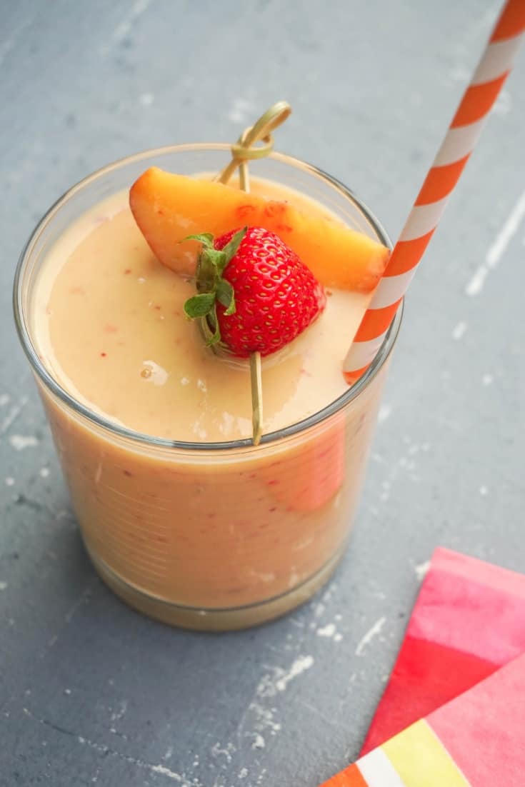Strawberry Peach Smoothie - Cooking Curries